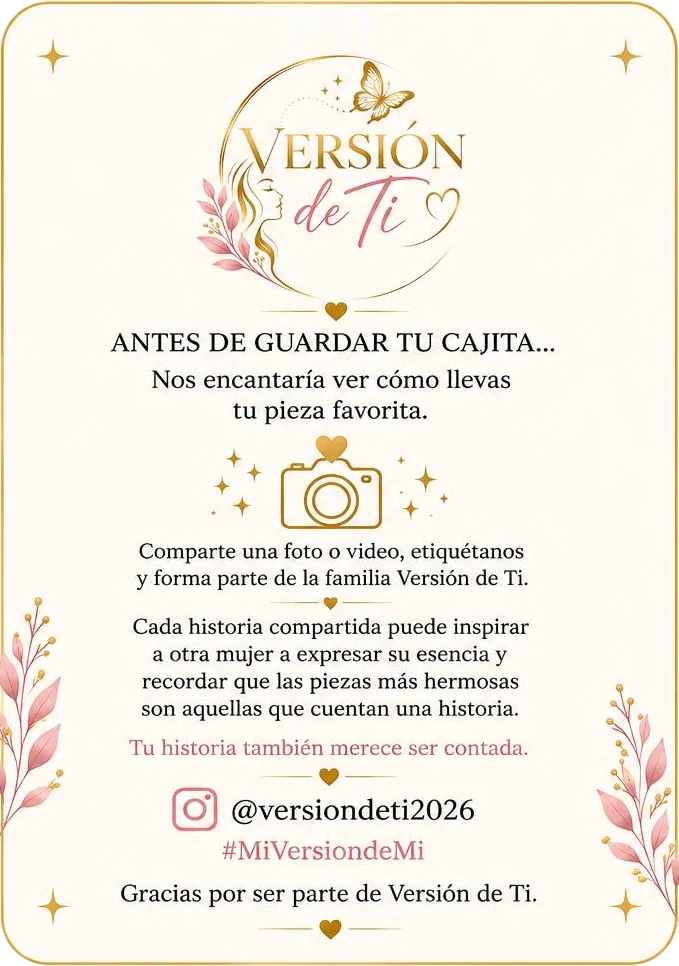Reverso de la tarjeta: comparte una foto o video con @versiondeti2026 y #MiVersiondeMi